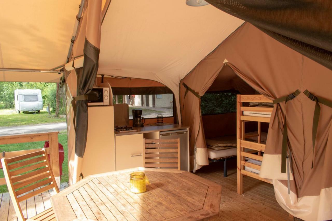 Sansais Camping L'Ilot Du Chail מראה חיצוני תמונה